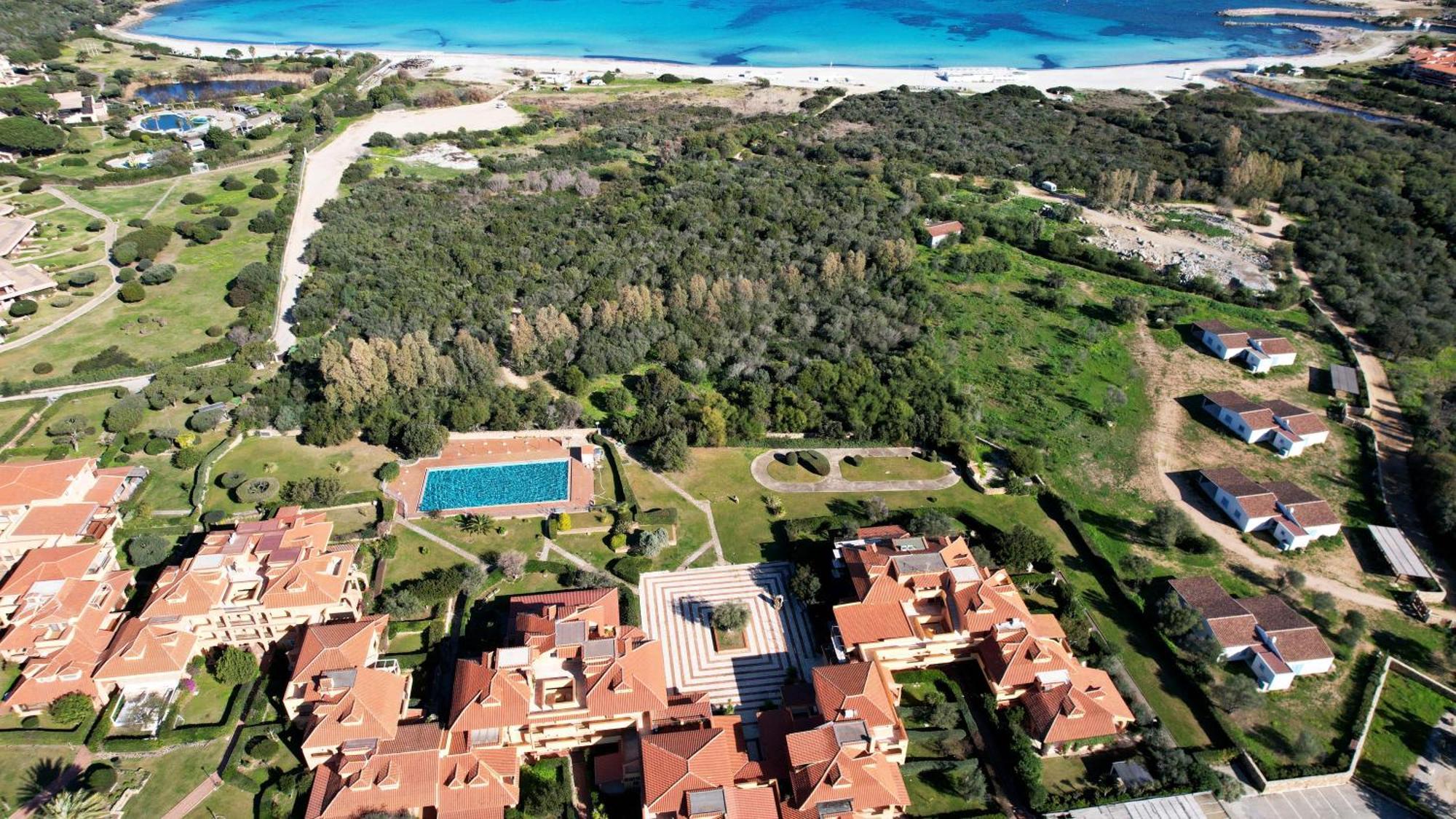 Vila Ampio Trilocale Sul Golfo Di Marinella Marinella  Exteriér fotografie